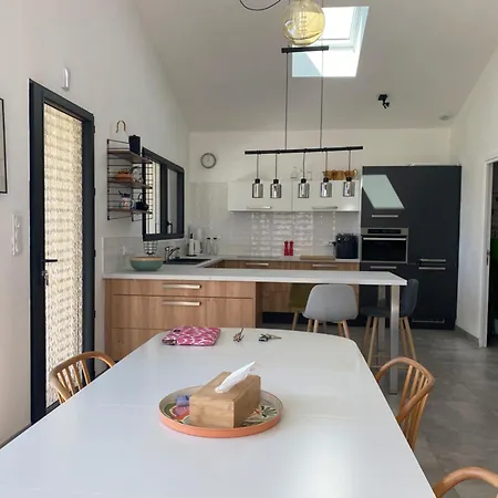 펜션 Maison Moderne Et Charmante A 450m De La Plage, 2 Chambres, Terrasse Et Barbecue - Fr-1-336-153 *