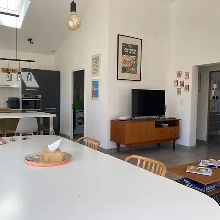 Maison Moderne Et Charmante A 450m De La Plage, 2 Chambres, Terrasse Et Barbecue - Fr-1-336-153