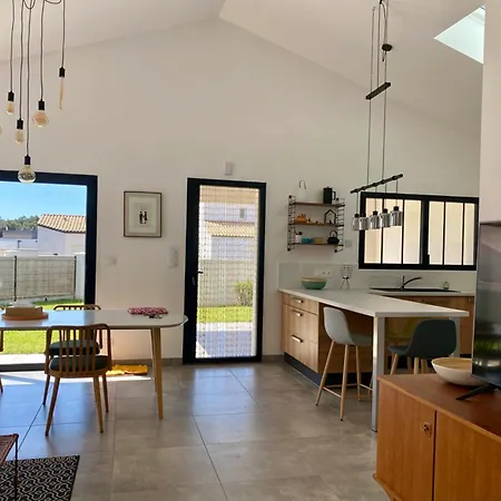 Maison Moderne Et Charmante A 450m De La Plage, 2 Chambres, Terrasse Et Barbecue - Fr-1-336-153 펜션 생-뱅상-쉬르-자르